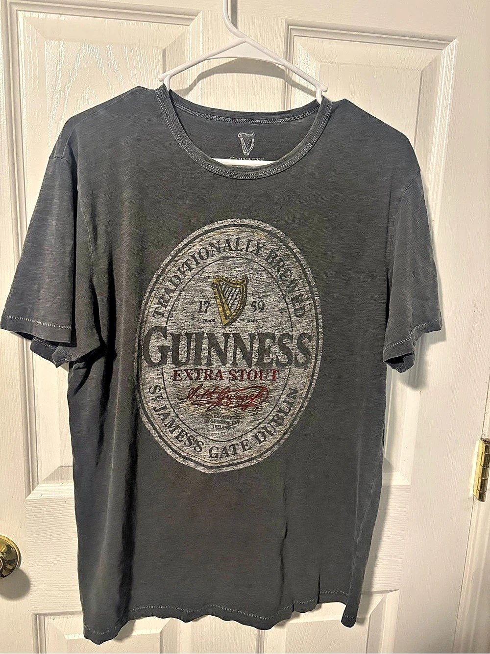 LUCKY Brand Guinness Extra Stout Graphic Short Sleeve Tee Size Medium Men’s Dist